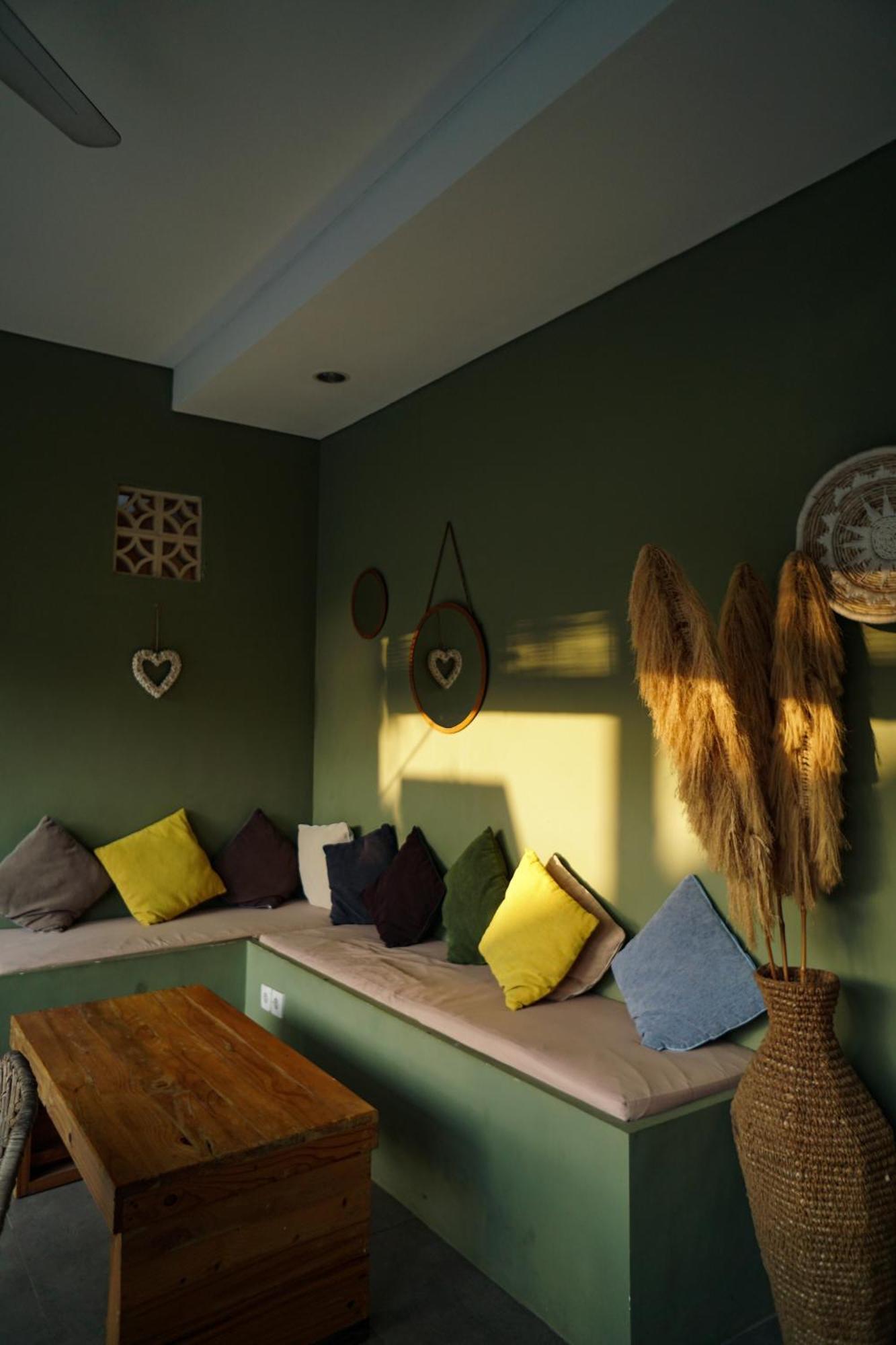 Kiki Village Bathtub And Living Room ชังกู ภายนอก รูปภาพ